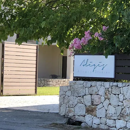 Aligis Lägenhetshotell 3*